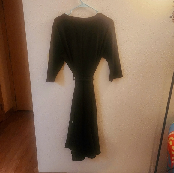 SZ 1X JANETTE PLUS BLACK BELTED RUFFLE BOTTOM DRESS - Picture 3 of 8